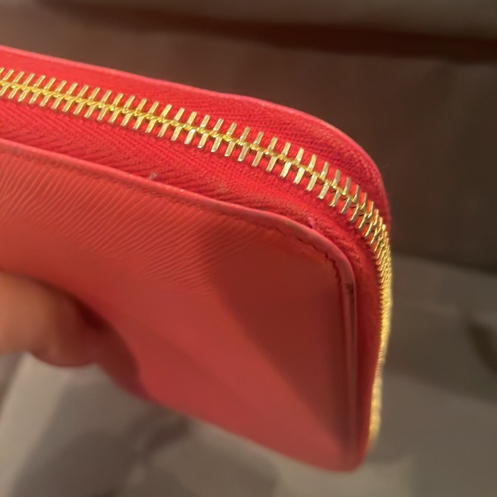 HOT PINK PRADA ZIPPY WALLET - Picture 10 of 17